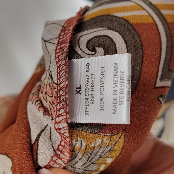 Sweet Rain Floral Open Kimono Size XL Fall Season Colors Rust Black Cream - Picture 6 of 7